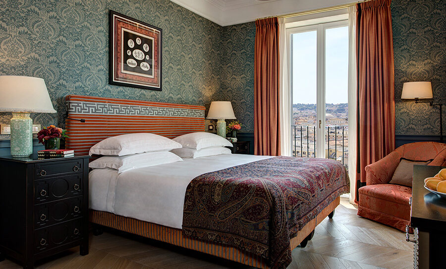 Hotel de la Ville, a Rocco Forte Hotel bedroom